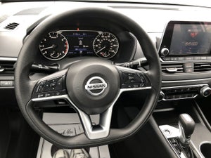2022 Nissan Altima SV